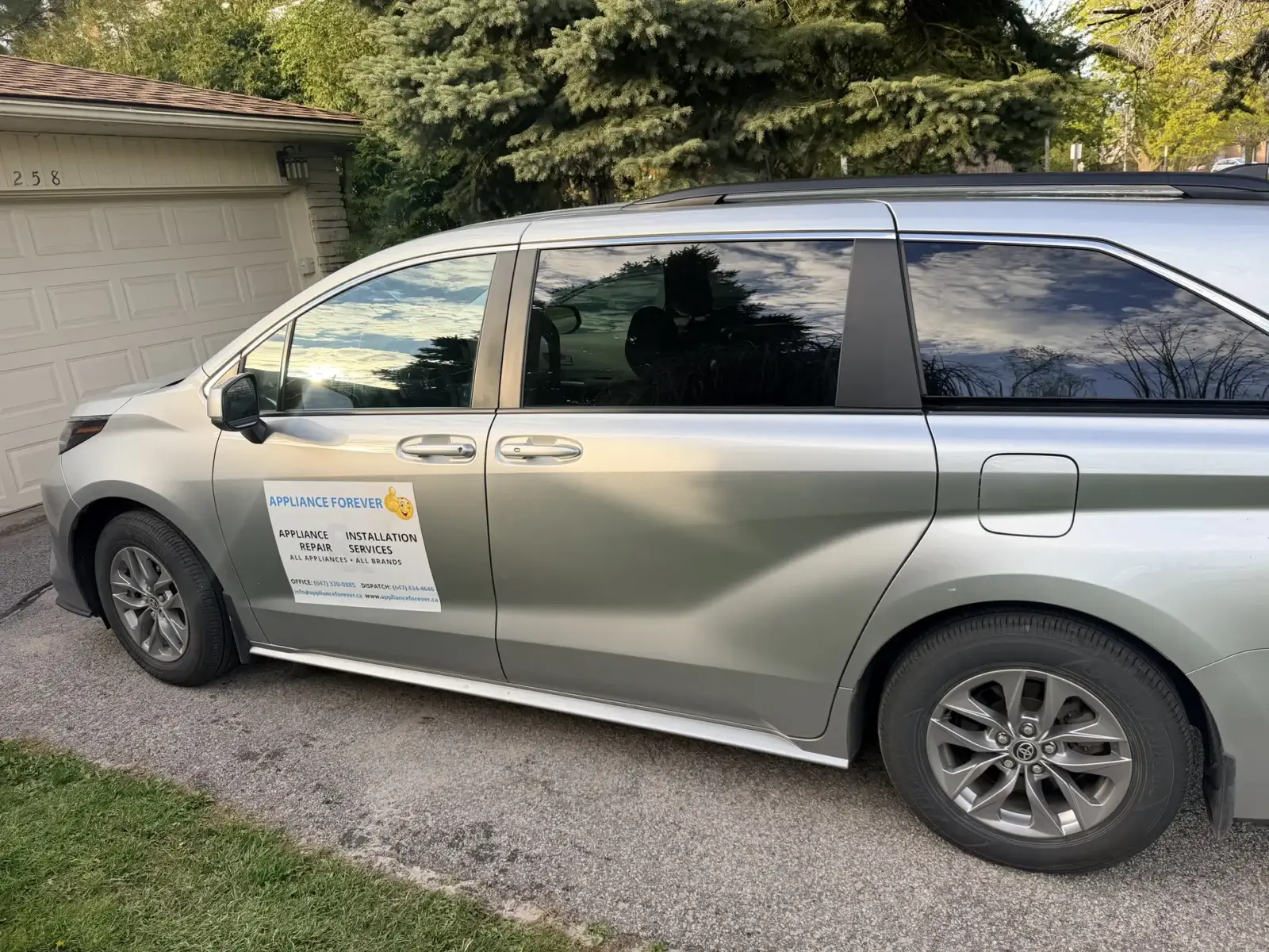 appliance repair silver minivan bradford ontario driveway displays appliance for